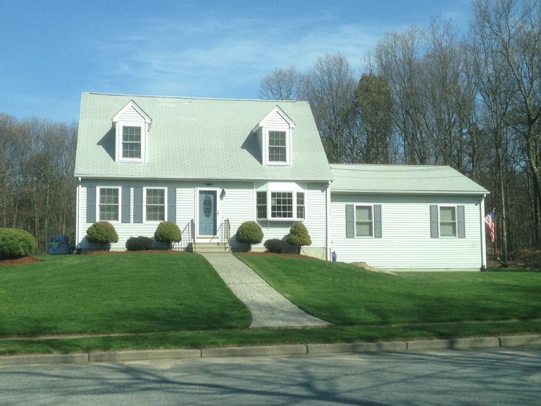 Roof Cleaned in Richmond RI